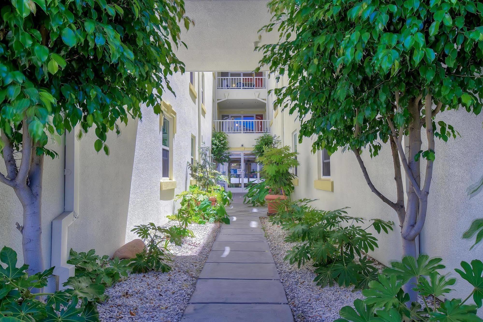Motel 6-San Diego, Ca - Downtown Экстерьер фото